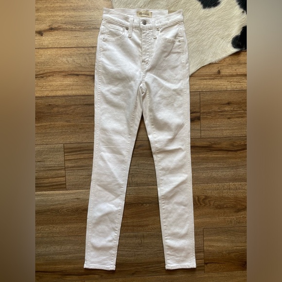 Madewell 10" High-Rise Skinny Jeans in Pure White - Picture 1 of 9